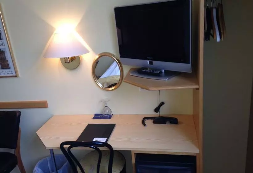 هتل Horten Brygge