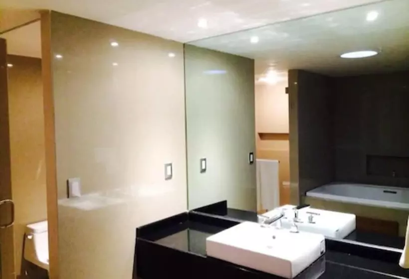 ホテル Mbm Red Sun