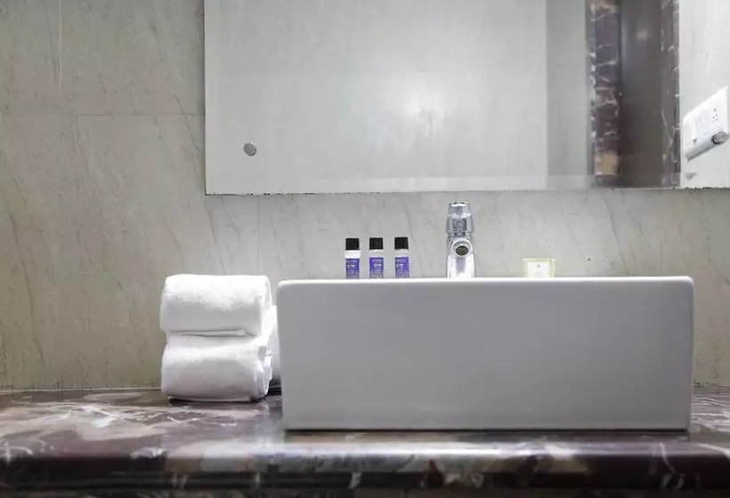 Hotel Oyo Premium Jaipur Junction