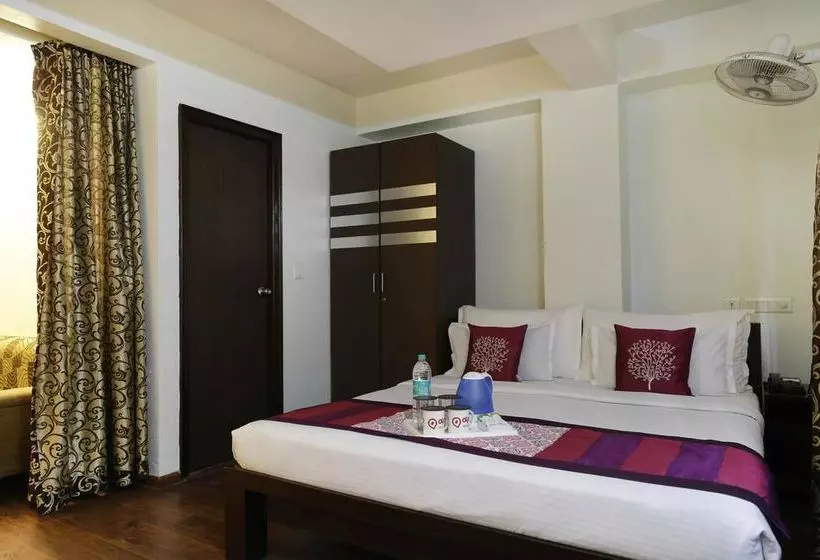 Hotel Oyo Premium Jaipur Junction