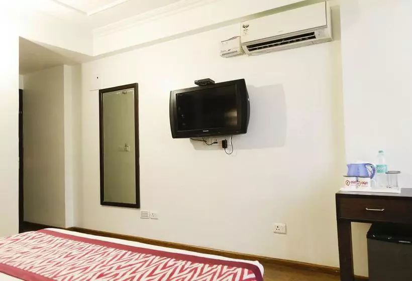 Hotel Oyo Premium Jaipur Junction