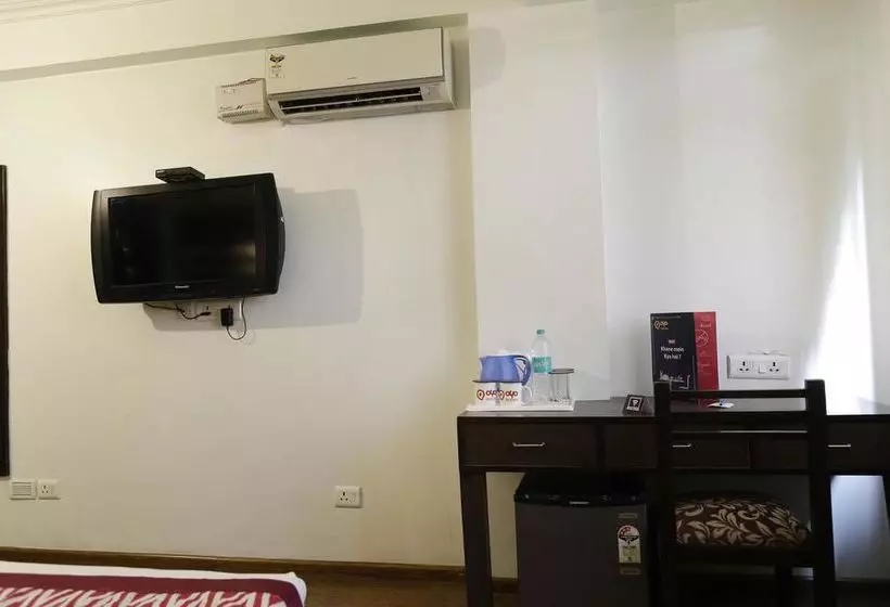 Hotel Oyo Premium Jaipur Junction