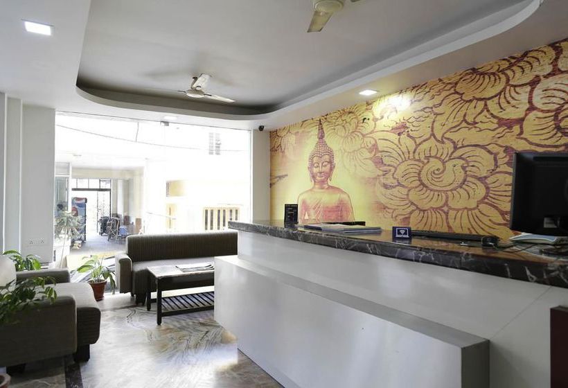 هتل Oyo Premium Jaipur Junction