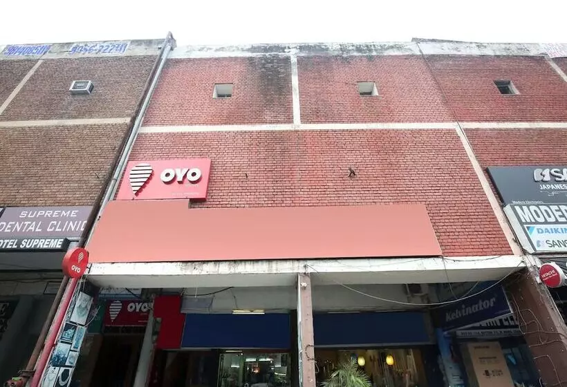 هتل Oyo Rooms Chandigarh Sector 7