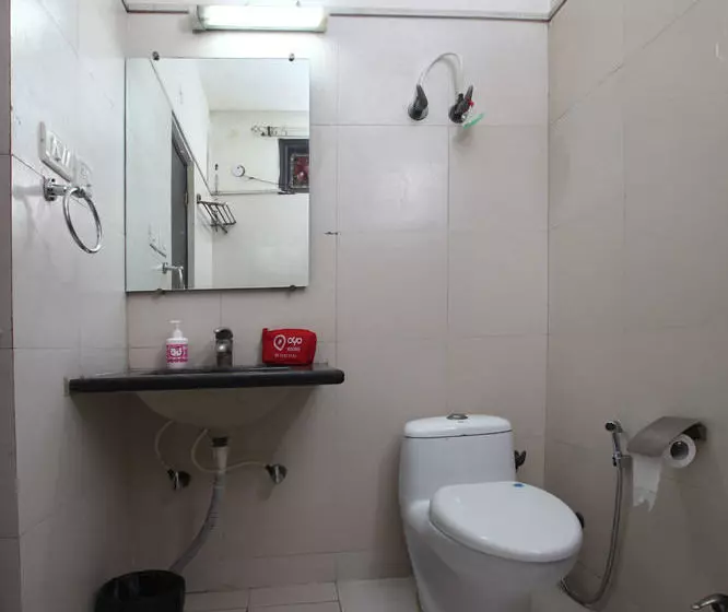 ホテル Oyo Rooms Noida Sector 71