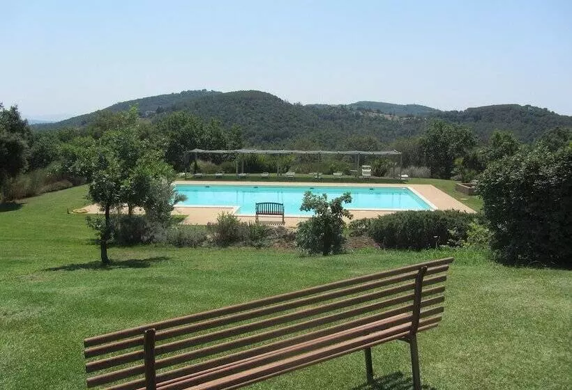 فندق Tenuta Seripa