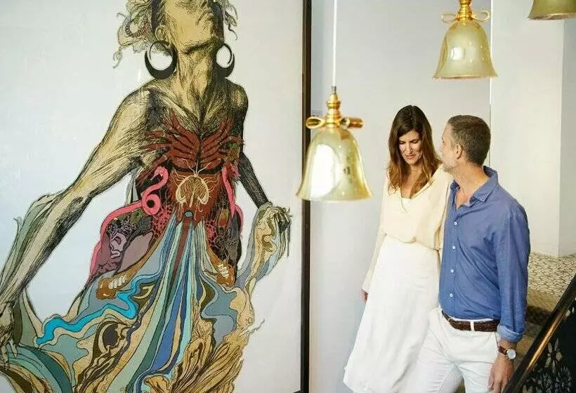 Отель The Donna Portals