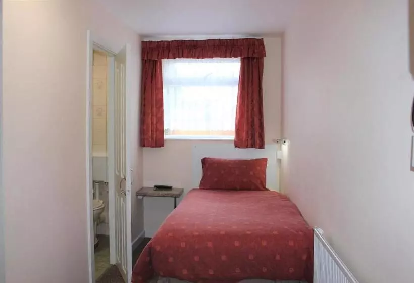 فندق The Rollason