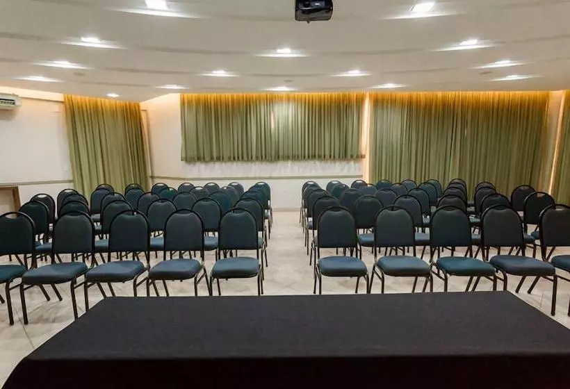 ホテル Tonello Business