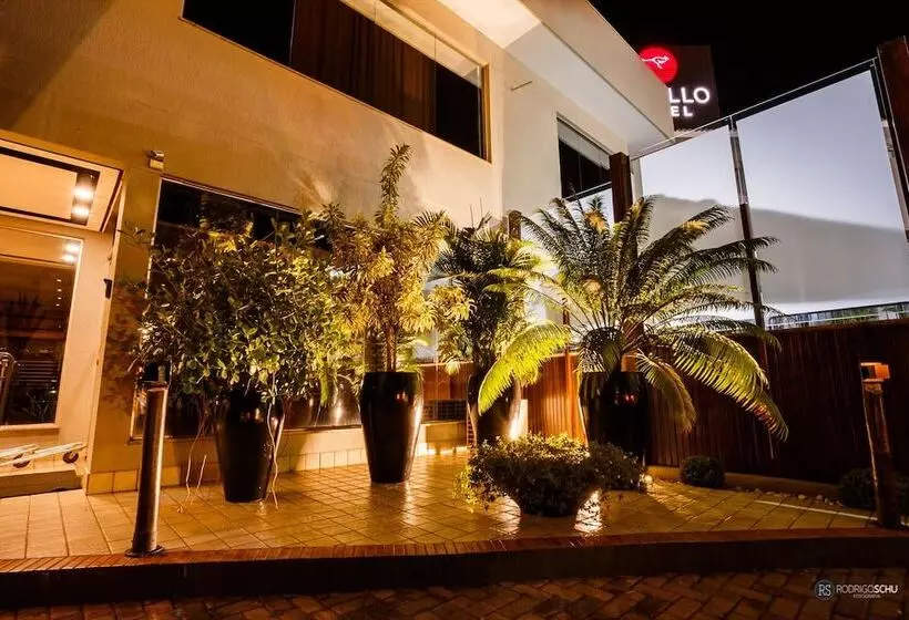 ホテル Tonello Business