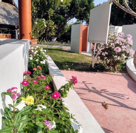 فندق Y Club Campestre Altos Paraiso