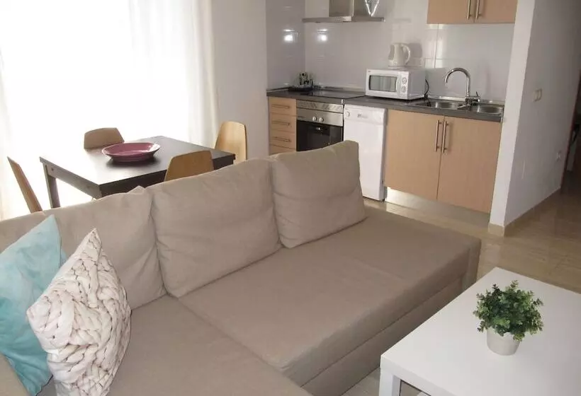 Life Apartments Alameda Colón