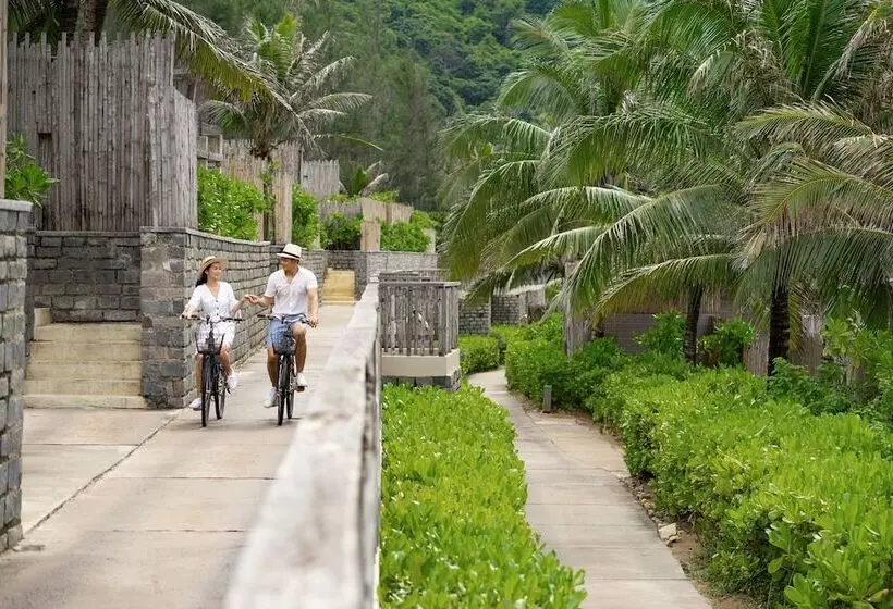 渡假胜地 Six Senses Con Dao Turtle Island Paradise