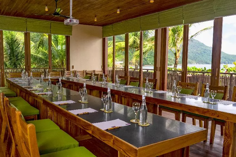 渡假胜地 Six Senses Con Dao Turtle Island Paradise