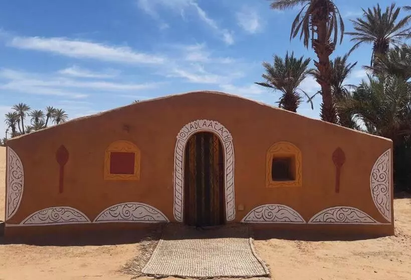 Aamiaismajoitus (B&B) Camp Mhamid Sahara Tours