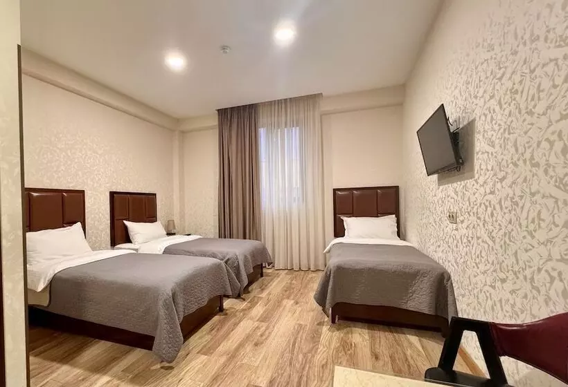 Aura Hotel Tbilisi