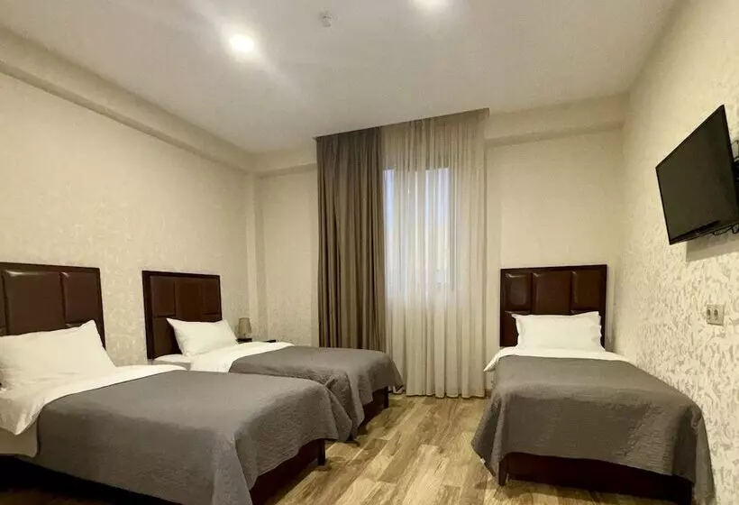 Aura Hotel Tbilisi