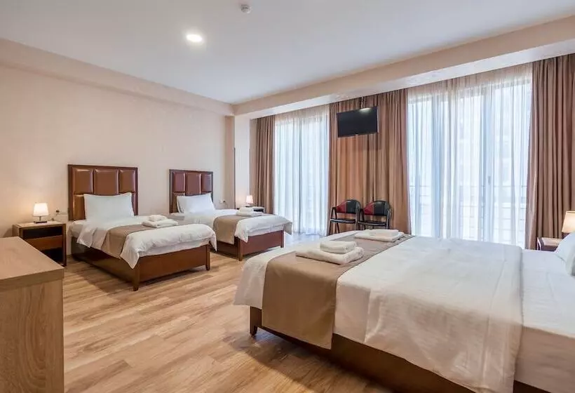 Aura Hotel Tbilisi