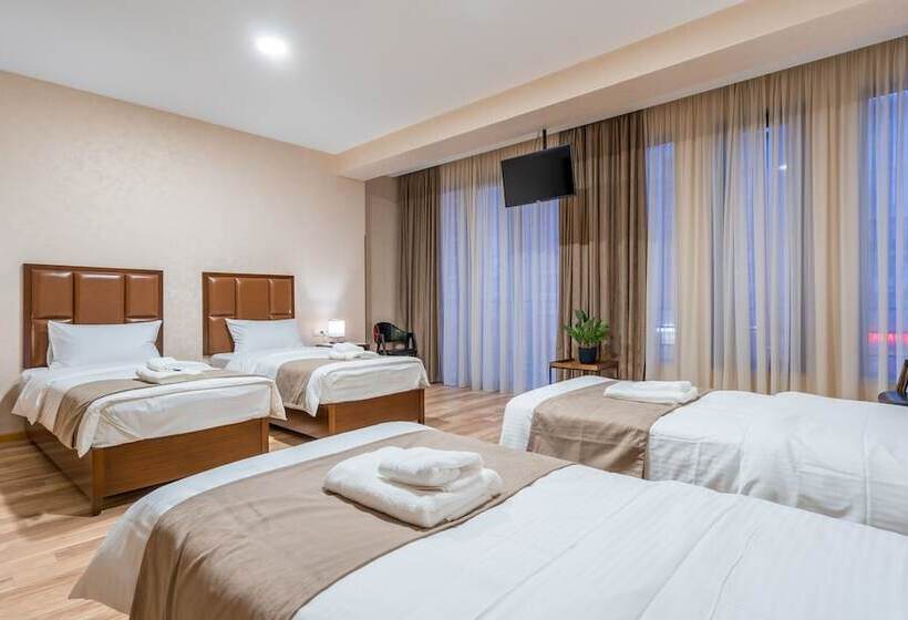 Aura Hotel Tbilisi