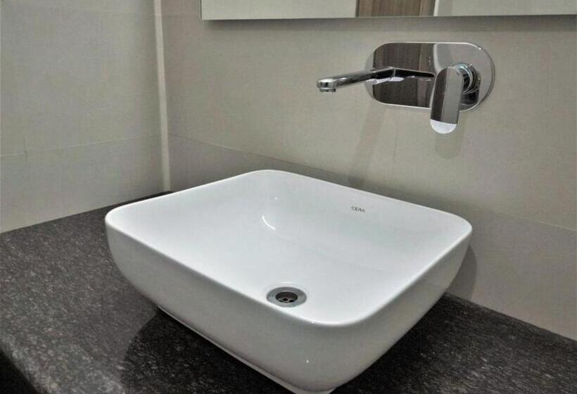 Hotell The Holiday Home