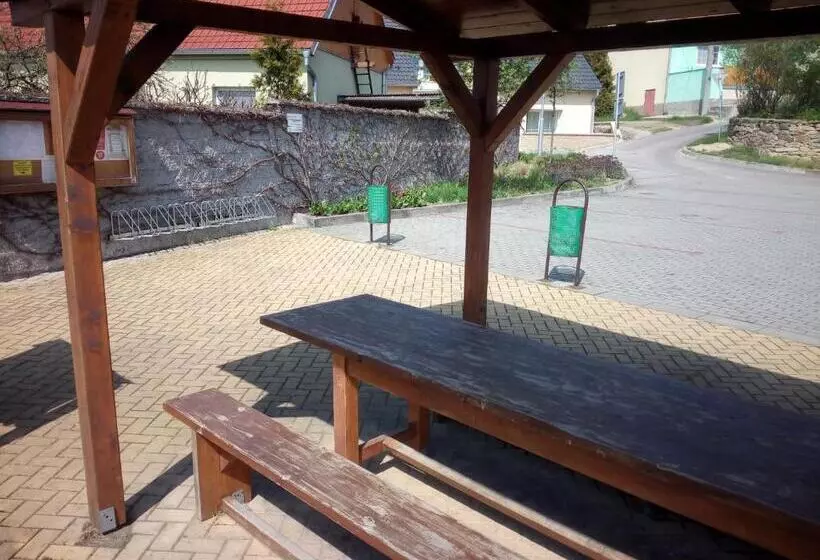 ユースホステル Havranův Dům Suchohrdly