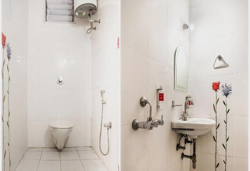 Hotel O Embassy Exhibition Rd