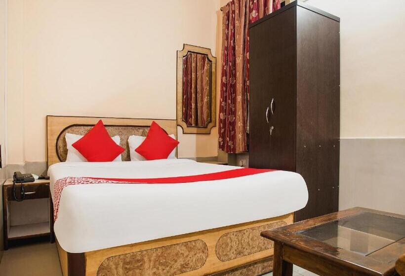 Hotel O Embassy Exhibition Rd