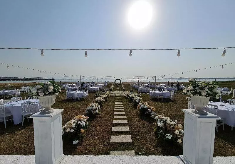 Sporköy Hotel & Beach Club