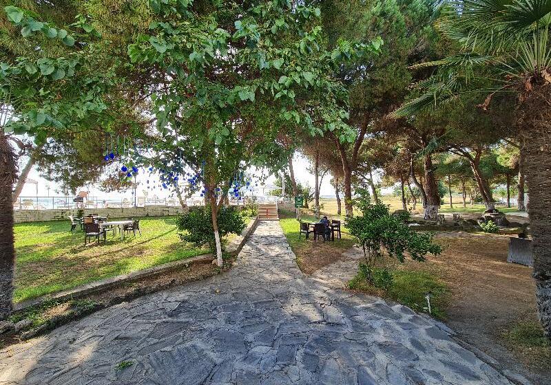 Sporköy Hotel & Beach Club