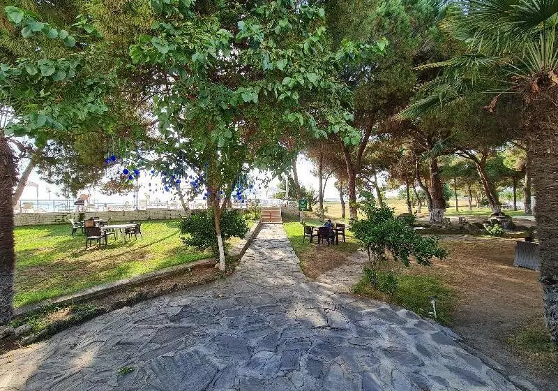 Sporköy Hotel & Beach Club