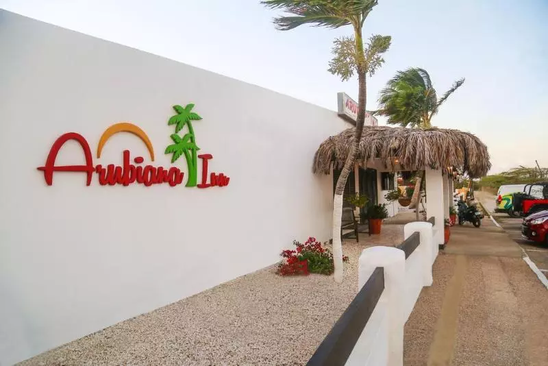 تختخواب و صبحانه Arubiana Inn