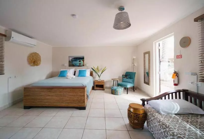 تختخواب و صبحانه Arubiana Inn