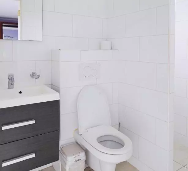 تختخواب و صبحانه Arubiana Inn