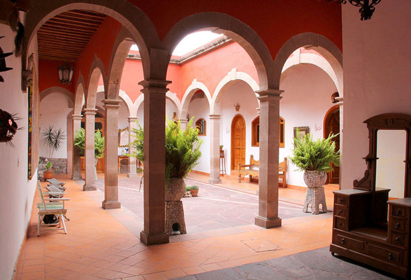 تختخواب و صبحانه Casa Catalina