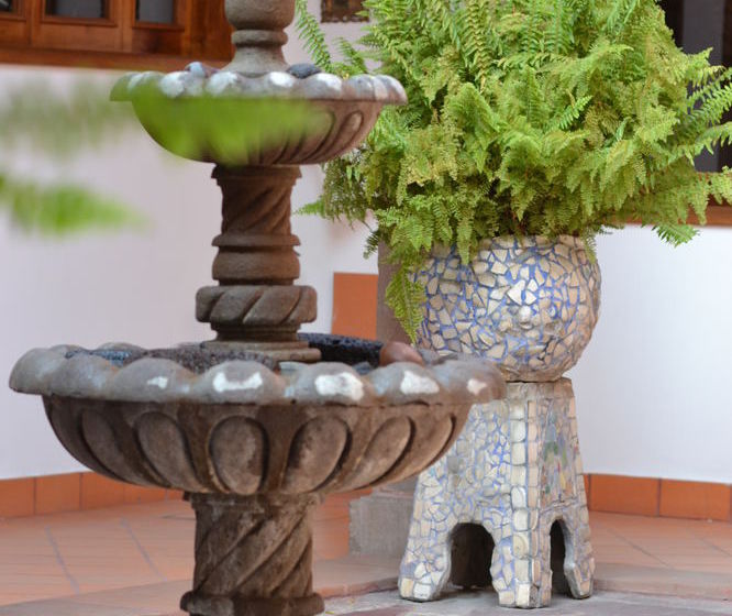 تختخواب و صبحانه Casa Catalina