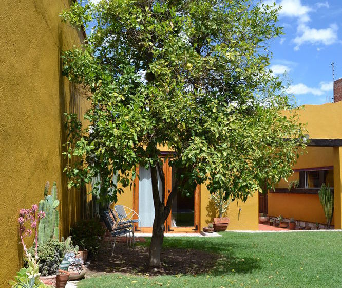 تختخواب و صبحانه Casa Catalina