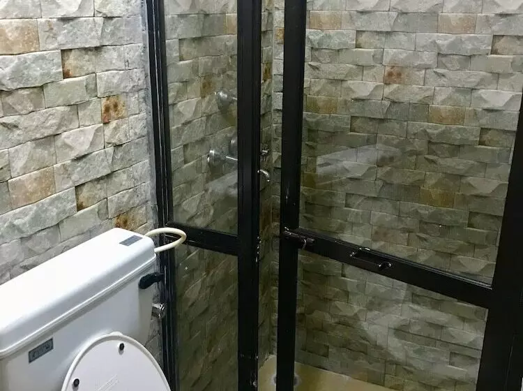 Bricks And Bamboo Hostel