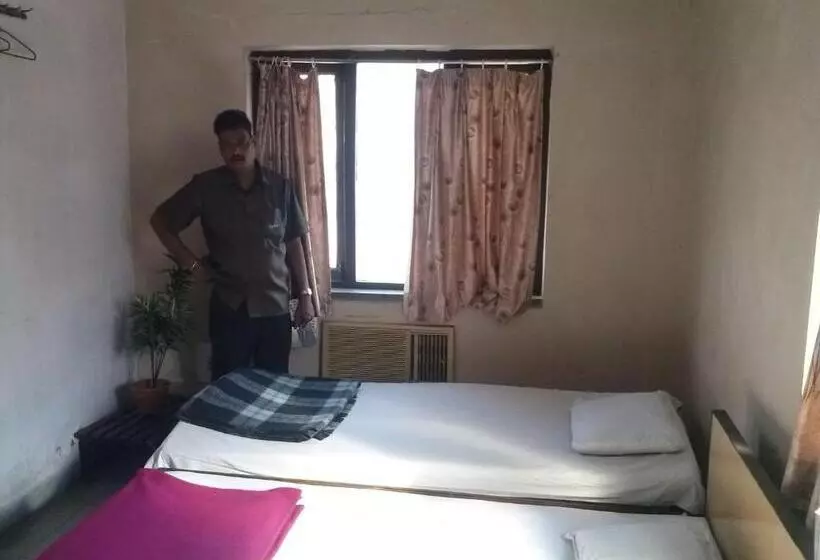 פונדק Capital Guest House