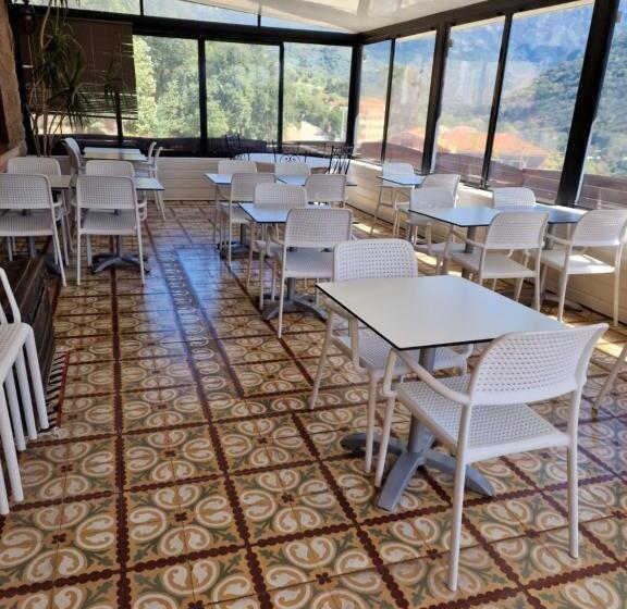 ホテル Bella Vista