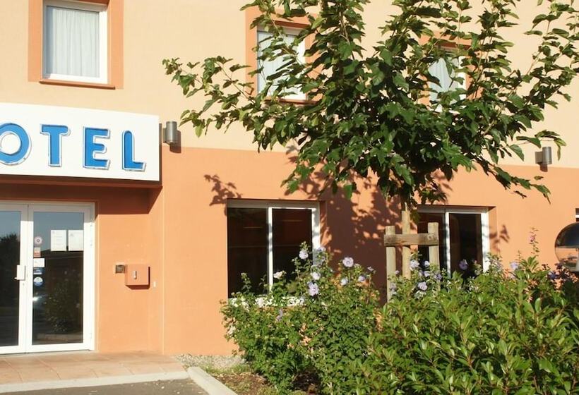 Brit Hotel Confort Montauban