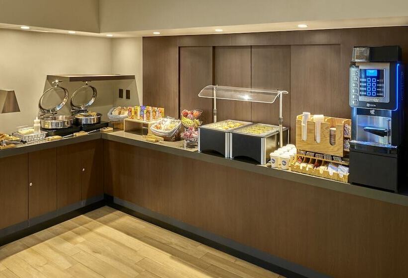 Hotel City Express Suites By Marriott Cabo San Lucas