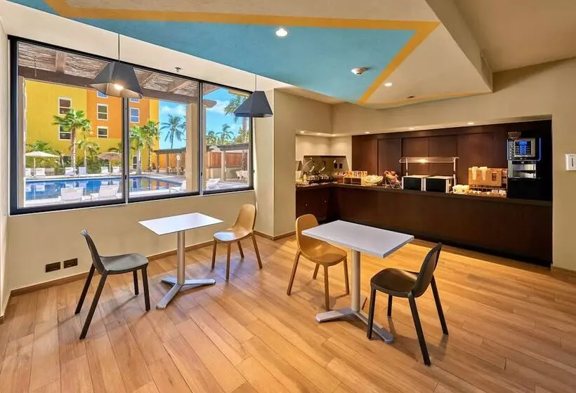 Hotell City Express Suites By Marriott Cabo San Lucas