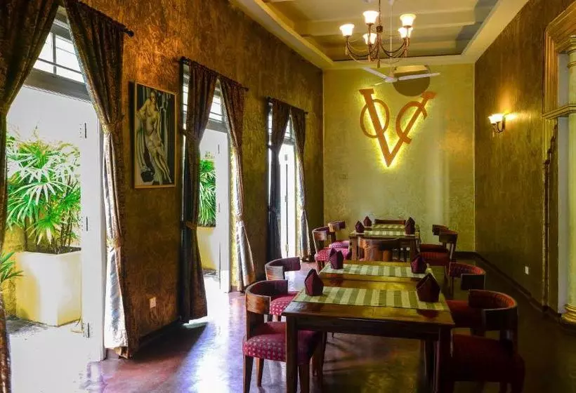 Szálloda Deco On 44