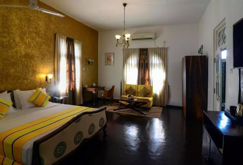 Szálloda Deco On 44