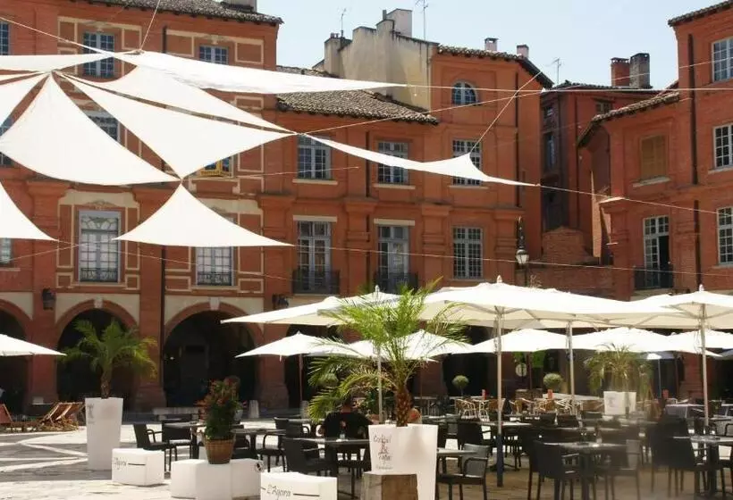 Brit Hotel Confort Montauban