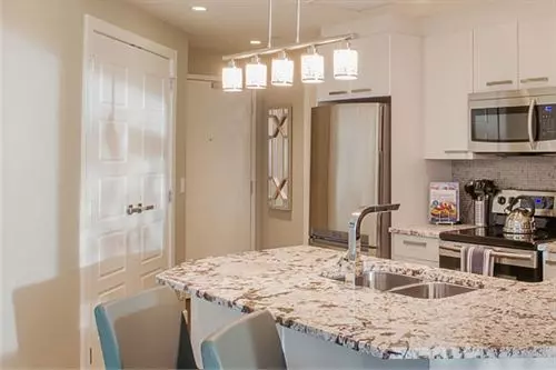 בית מלון כפרי Executive Suites By Roseman - Keynote Towers