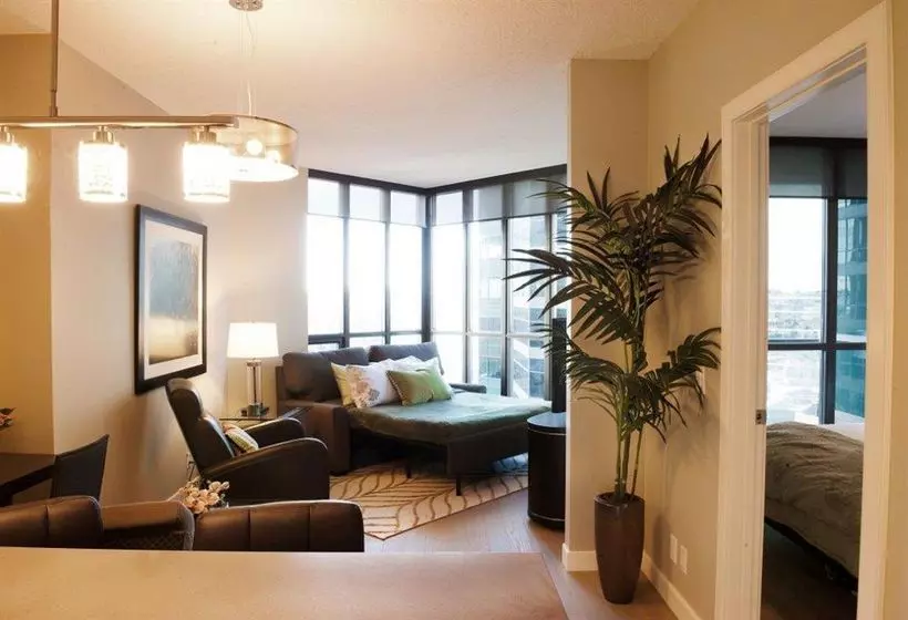 בית מלון כפרי Executive Suites By Roseman - Keynote Towers