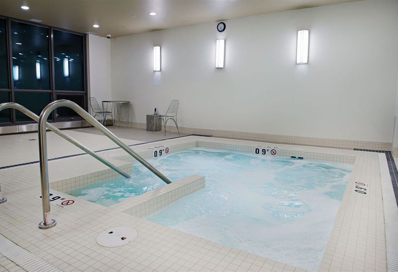 בית מלון כפרי Executive Suites By Roseman - Keynote Towers