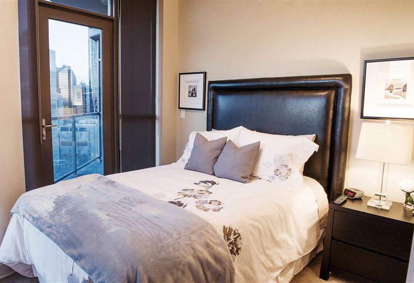 בית מלון כפרי Executive Suites By Roseman - Keynote Towers