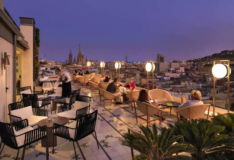 Отель H10 Cubik 4* Sup